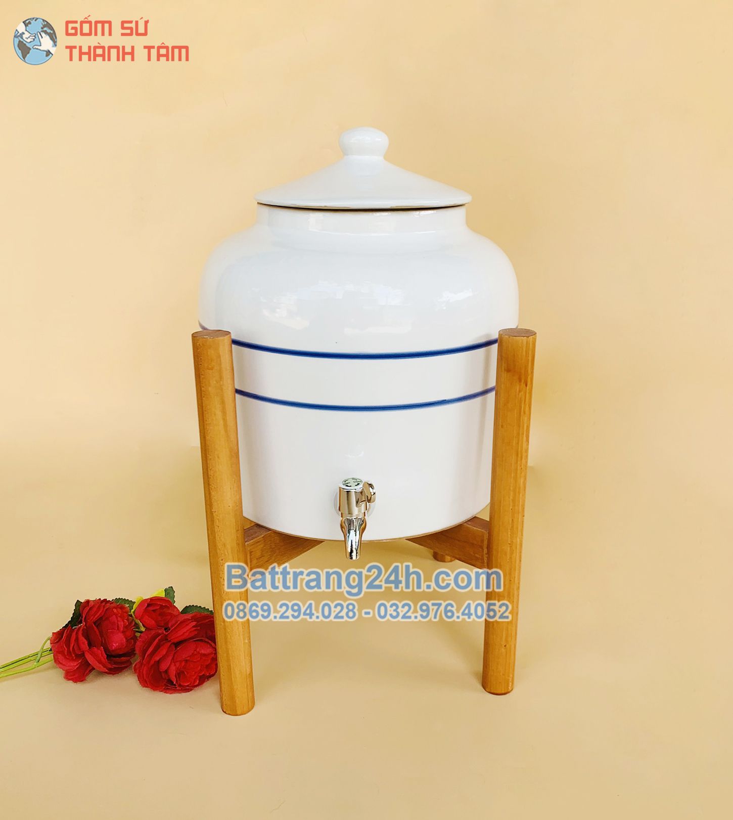 Bình đựng nước sứ trắng viền xanh